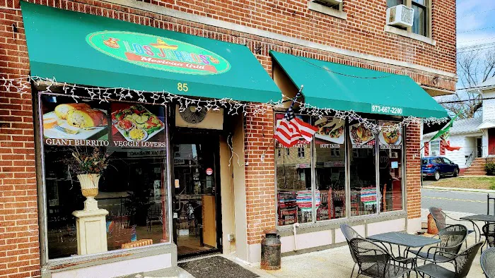 Los Jarros Mexican Grill Restaurant Picture 7