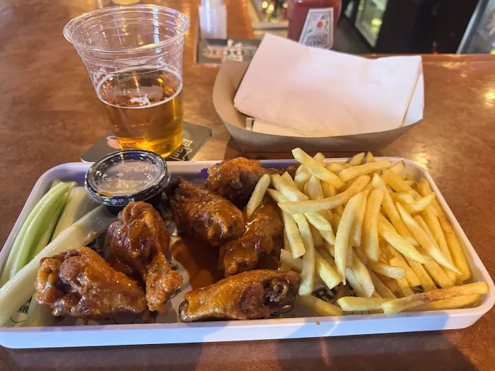 The Rock Bar & Grill Picture 5