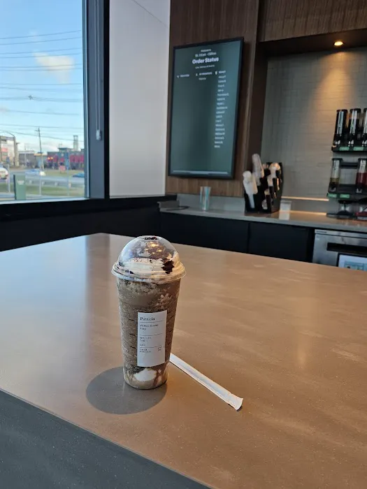 Starbucks Picture 2