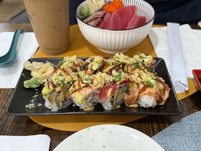 Obento Rice Bowl & Sushi Picture 2
