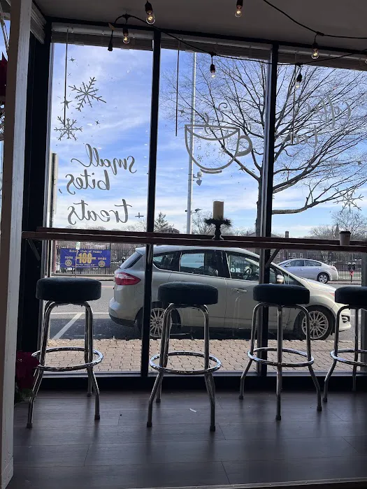 Cupily Coffeehouse Picture 3