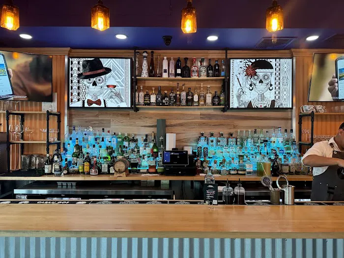 Bitol Mexican Handcrafted Cantina Picture 2