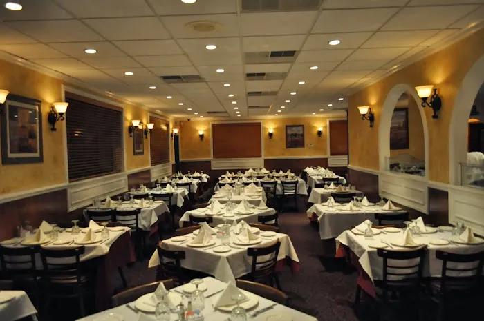 Segovia Restaurant Picture 3