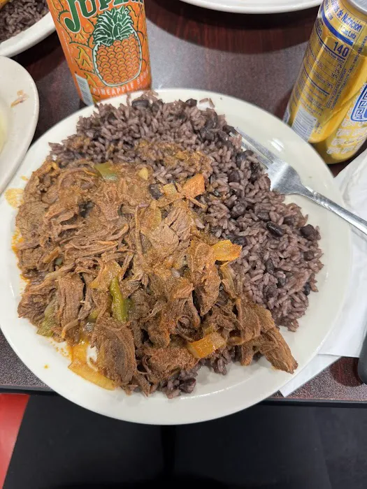 La Ilusion Cuban Restaurant Picture 8