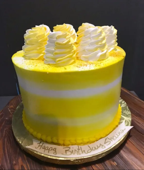 CAKES BY DAMAR Picture 6