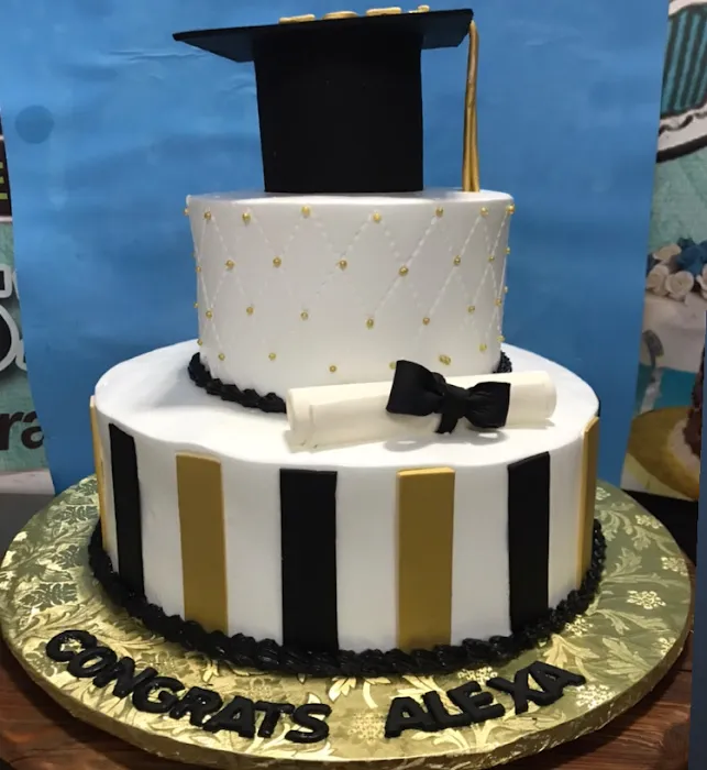 CAKES BY DAMAR Picture 10