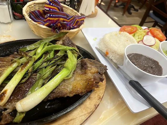 El Chapin Restaurant & Bakery Picture 8