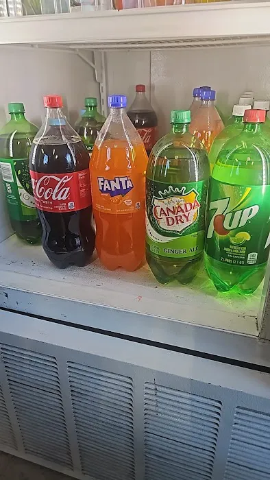 INTERNATIONAL UNIQUE DELI Picture 4
