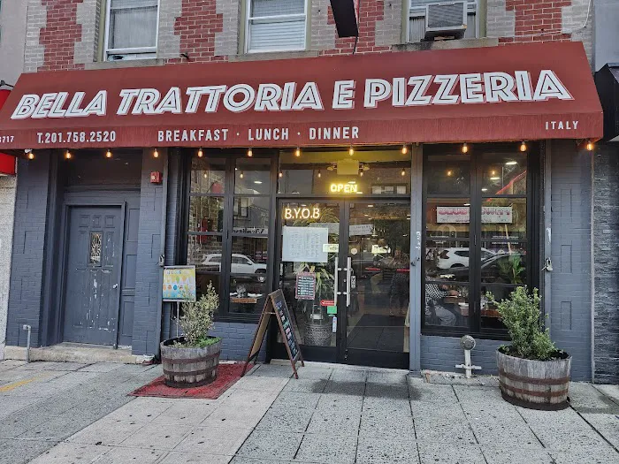 Bella Trattoria E Pizzeria 🇮🇹 Picture 8