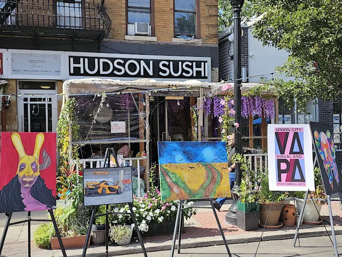 Hudson Sushi Picture 4