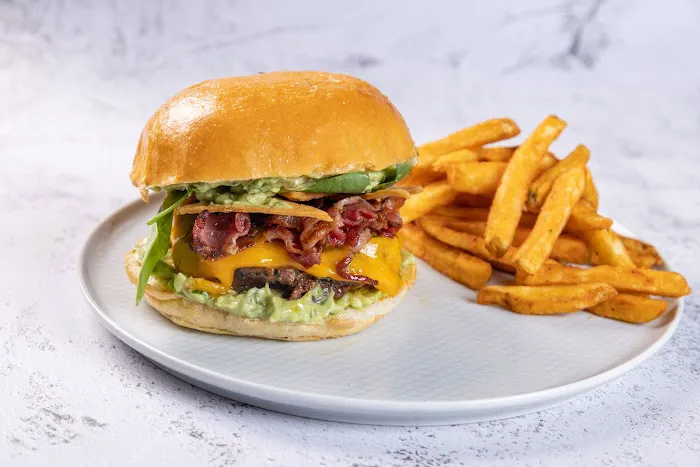 Loco’s Burger Picture 4