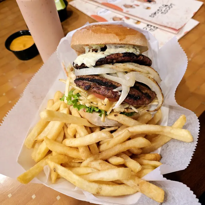 Loco’s Burger Picture 2