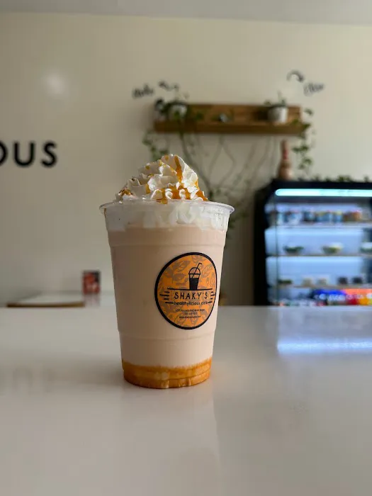 Shaky's Juicebar & Cafe Picture 3