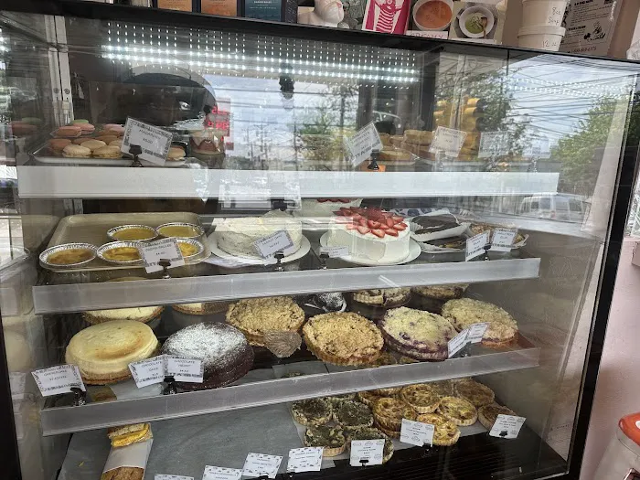 Petite B Bakery Picture 5