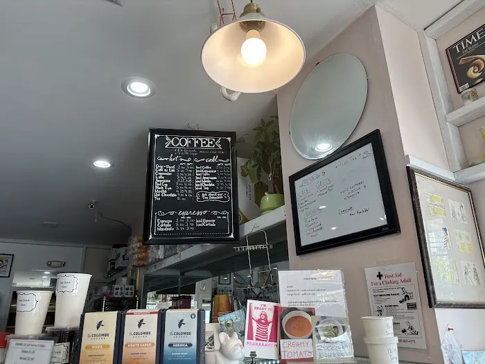 Petite B Bakery Picture 8