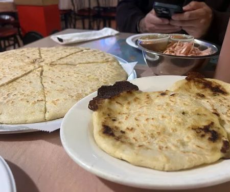 La Pupusa Loca