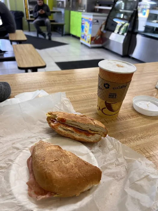 Laisha's Coffee Shop Picture 1