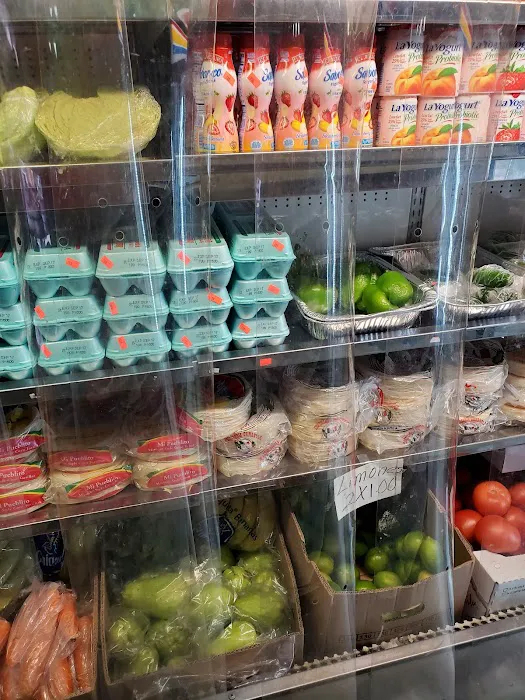 A&J Grocery Deli Picture 3