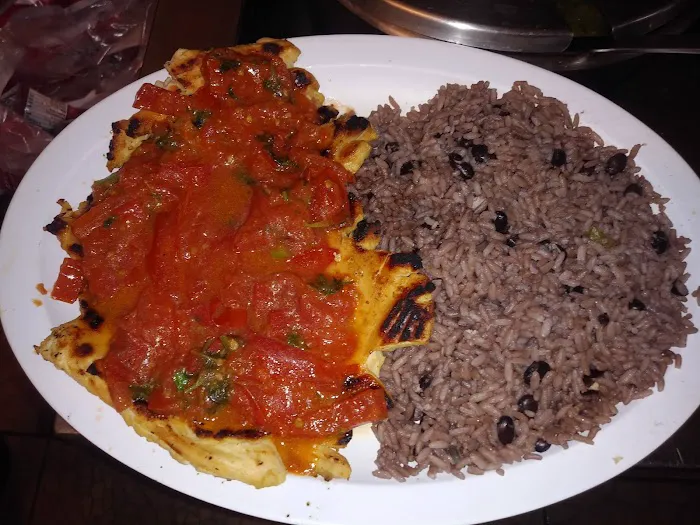 El Jocoreño Deli Restaurant Picture 5