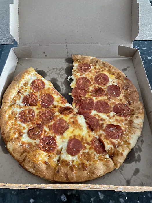 Little Caesars Pizza Picture 3