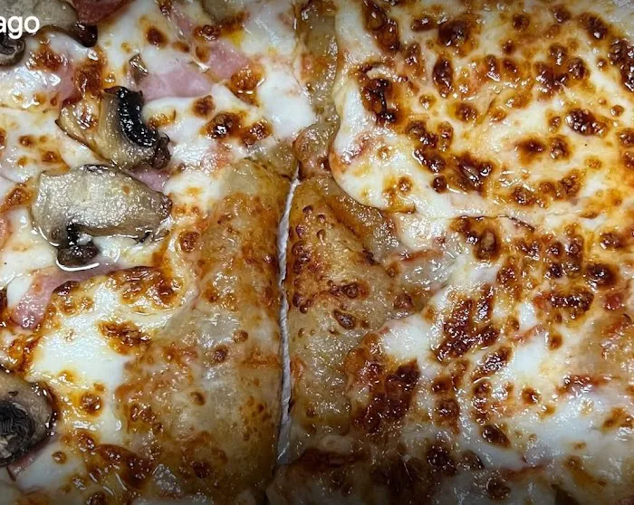 Little Caesars Pizza Picture 7