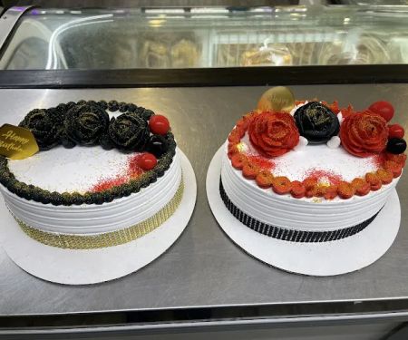 El Fenix Bakery