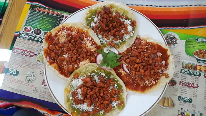 Las Quesadillas Picture 10