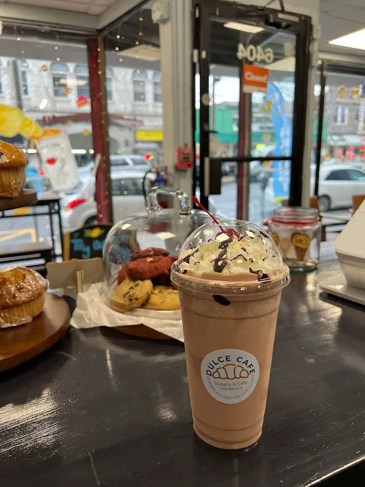 Dulce Cafe Picture 4