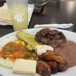 Niña Tere Pupusería & Cocina Salvadoreña