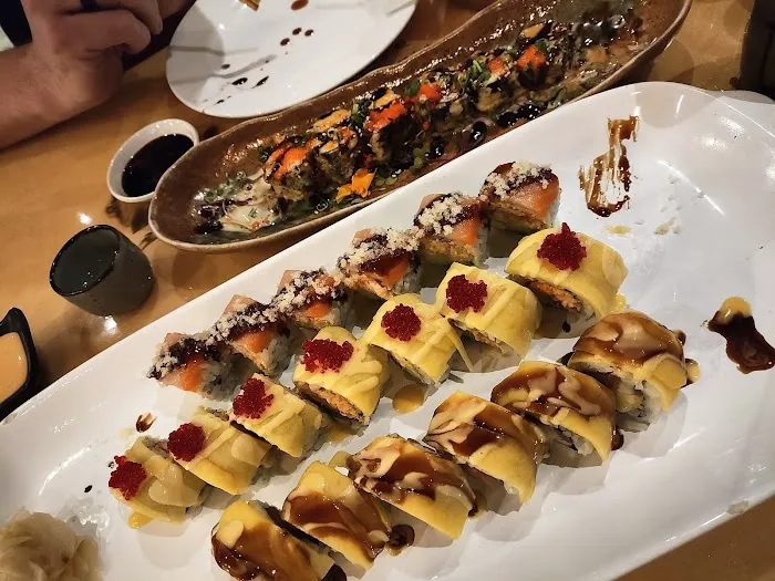 Asian Fusion and Sushi Picture 7