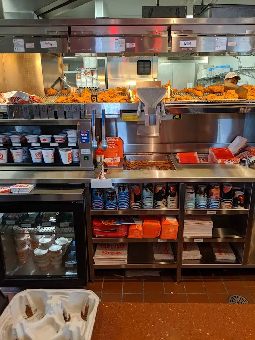 Popeyes Louisiana Kitchen Picture 3