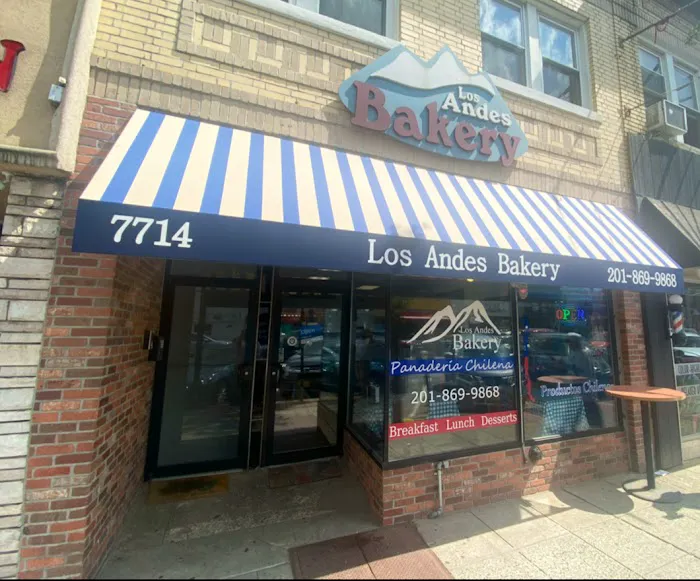 Los Andes Bakery Picture 6