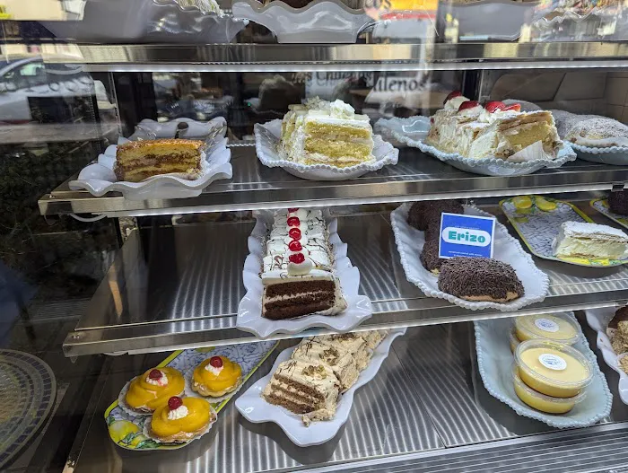 Los Andes Bakery Picture 3