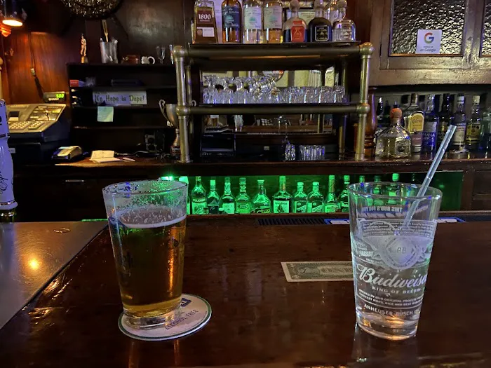 Brass Rail Pub Picture 4