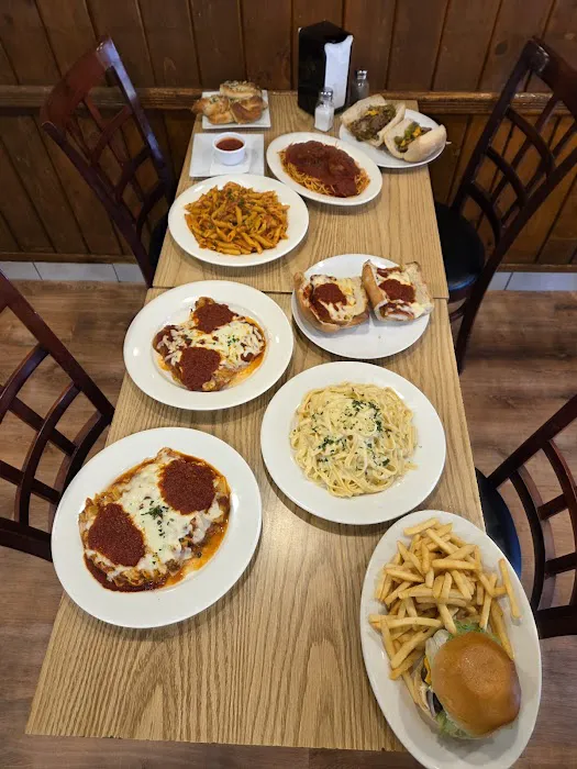Gandolfo Pizzeria & Restaurant Picture 3