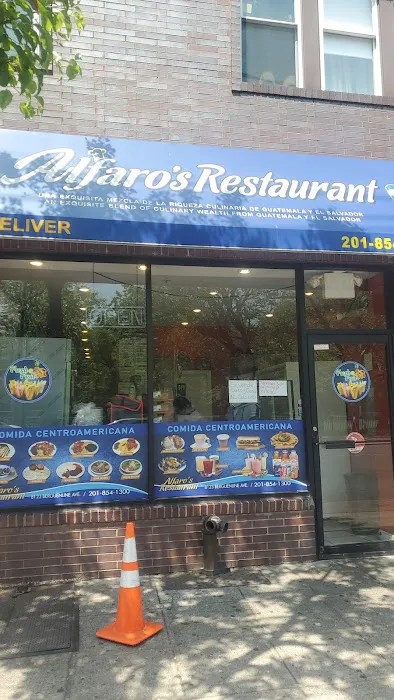 Alfaro’s Restaurant 🇸🇻 Picture 3