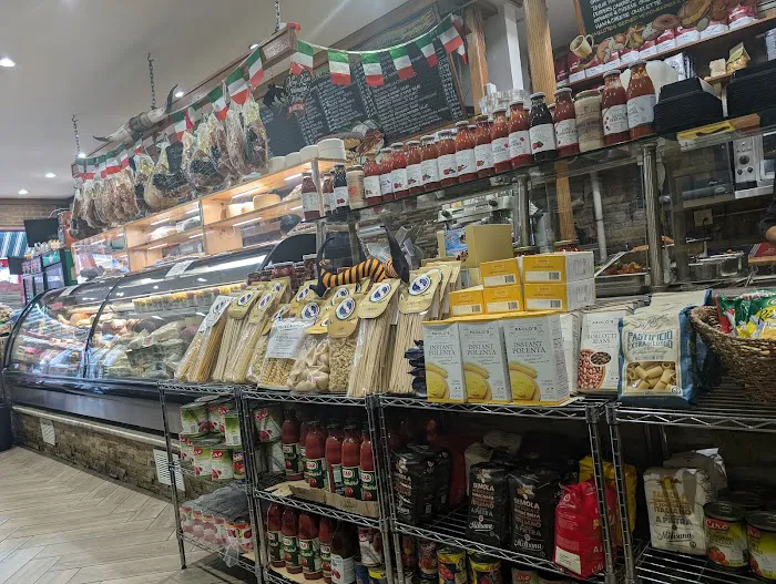 Cuomo & Sons Imported Italian Delicacies Picture 8