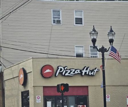 Pizza Hut