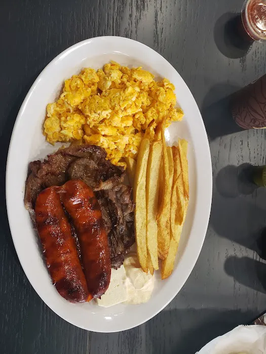 Carmelo's Grill Picture 3