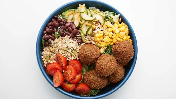 Plentiful: Bowls & Salads Picture 2