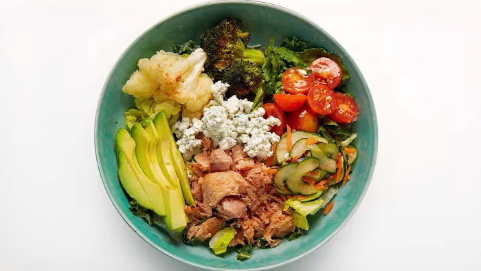 Plentiful: Bowls & Salads Picture 1