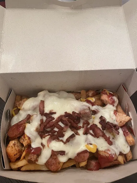 Savage Burger Food Truck Picture 7
