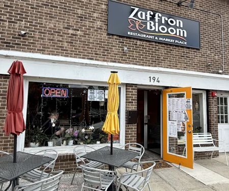 Zaffron Bloom