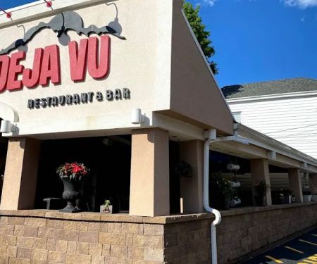 Deja Vu Restaurant & Bar