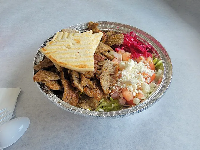 SMYRNA HALAL GYRO Picture 3