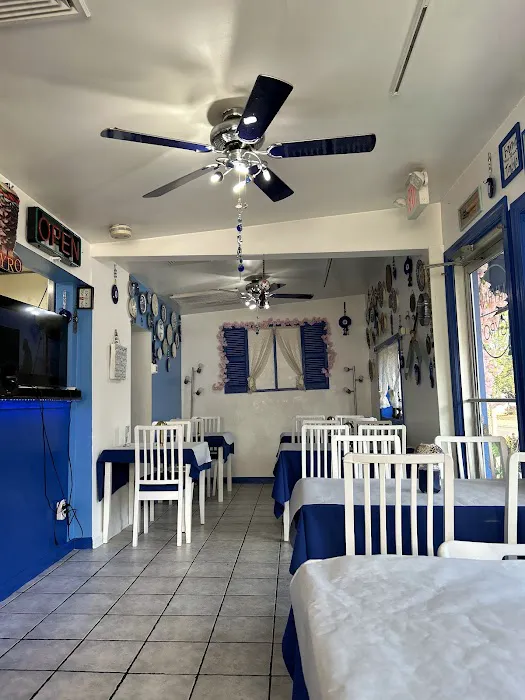 SMYRNA HALAL GYRO Picture 2