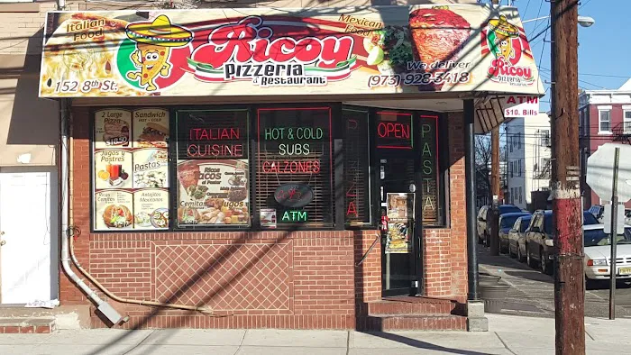 Ricoy Pizzeria And Restaurant Picture 1