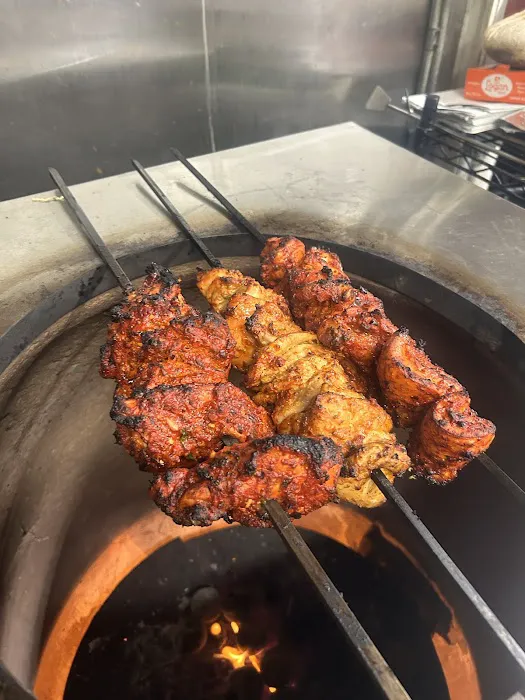 Sanjha Dhaba 850 Paterson Ave, East Rutherford, NJ Picture 6