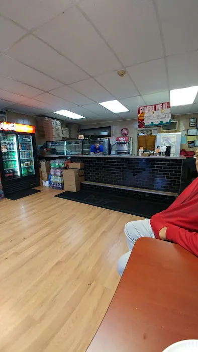 Mr. Pizza Picture 3