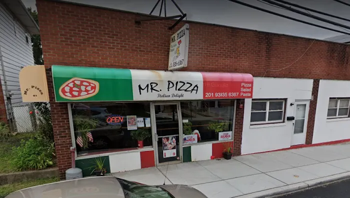 Mr. Pizza Picture 10